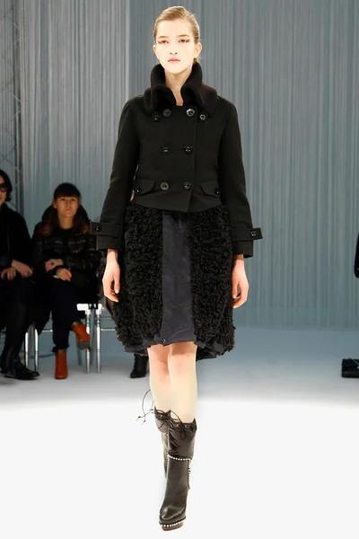 Look 24